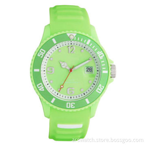 Colored Fashionable Watch with Silicone Case and Band, Japan Quartz Movement, Waterproof Feature